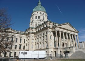 Kansas State Capitol.jpg