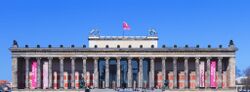 Altes Museum, Berlin 2012.jpg