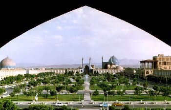 Naghshe Jahan Square Isfahan modified.jpg